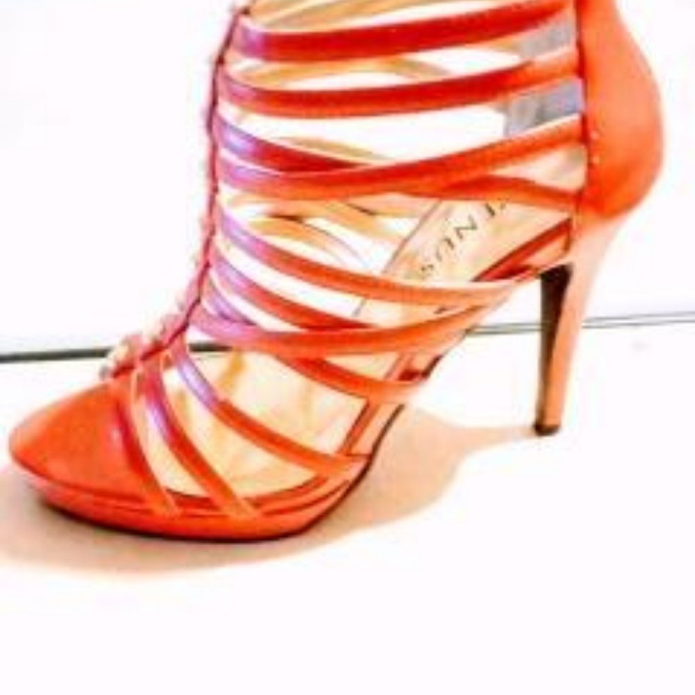Shoes - Picture 5 of 5